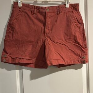 Gloria Vanderbilt pink shorts size 14